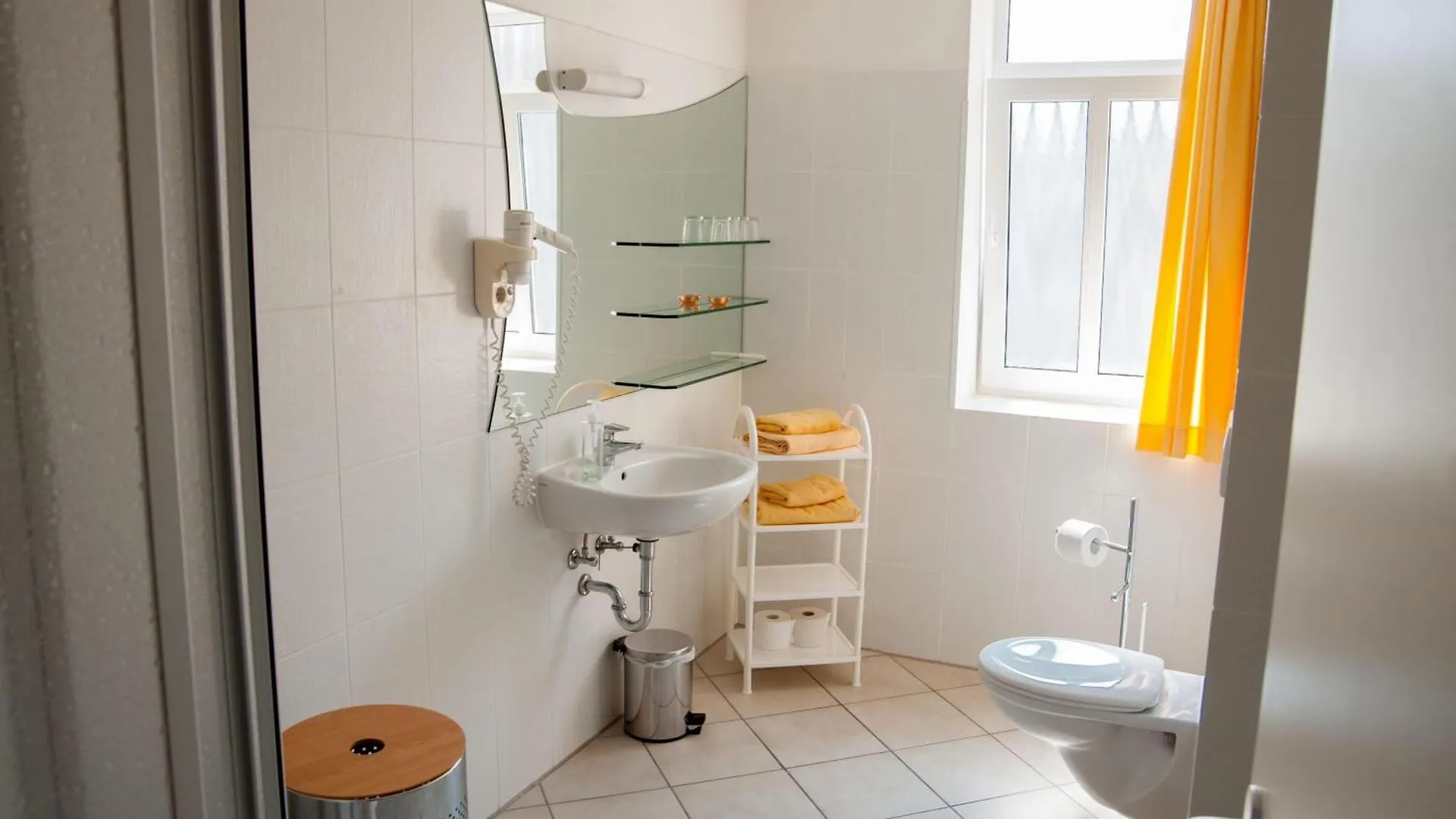Moderne Ferienwohnung Nahe Der Dresdener Neustadt Germany