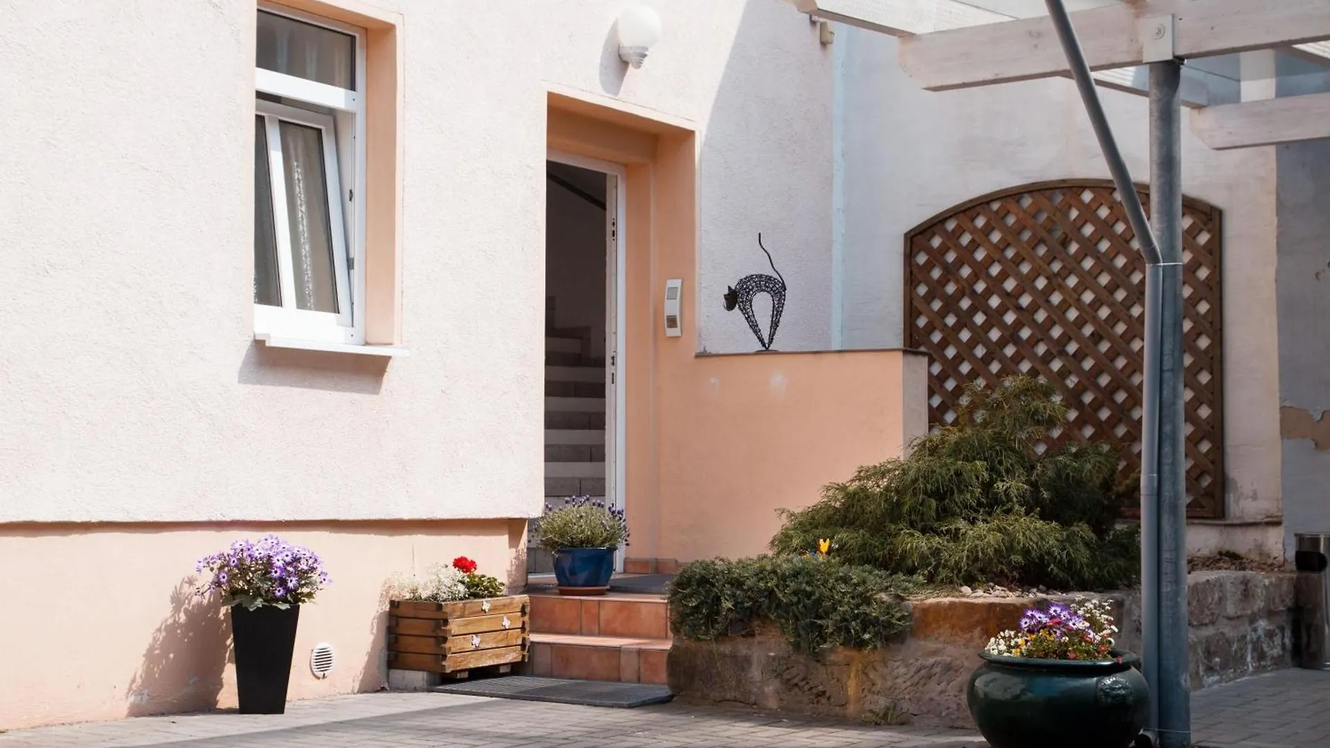 Apartment Moderne Ferienwohnung Nahe Der Dresdener Neustadt Germany